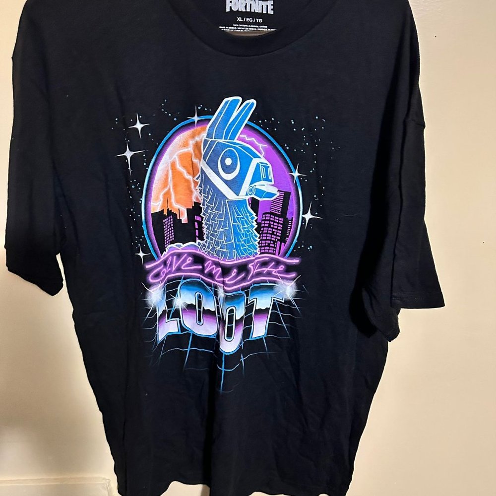 Men's Black Fortnite Give me the loot tshirt sixe XL